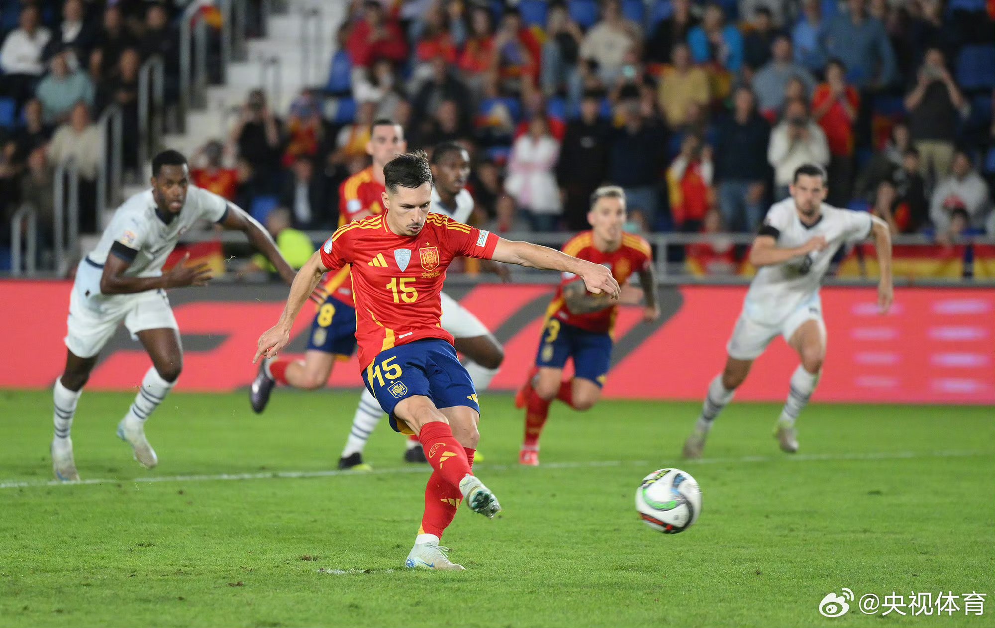 匈牙利队碰壁，遗憾无缘欧国联四强的简单介绍